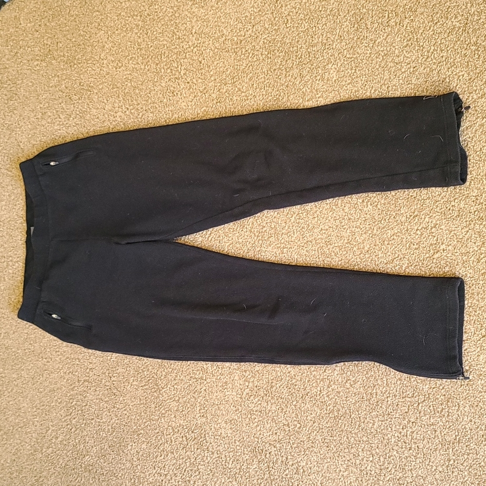 Rei sweats